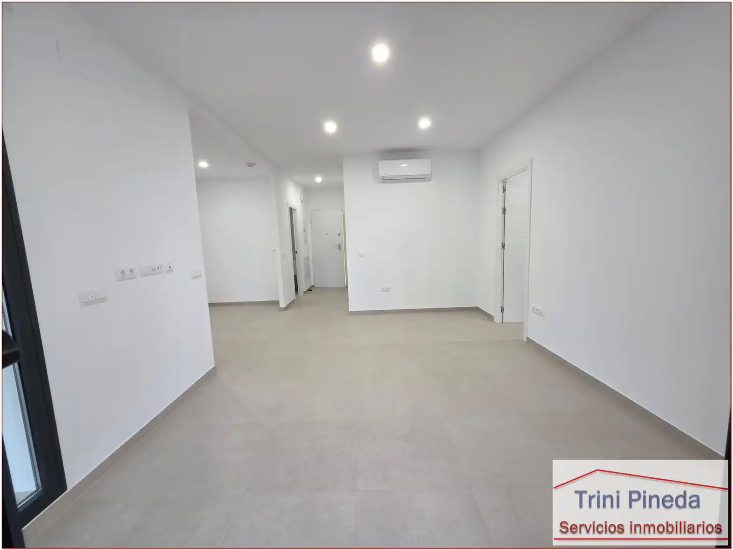Sala de estar de Piso de alquiler en Sevilla con Aire acondicionado, Calefacción y Terraza