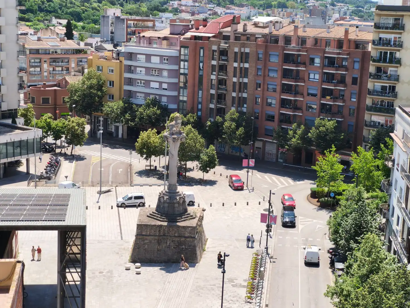 Exterior view of Attic for rent in Girona  with Air Conditioner, Heating and Terrace