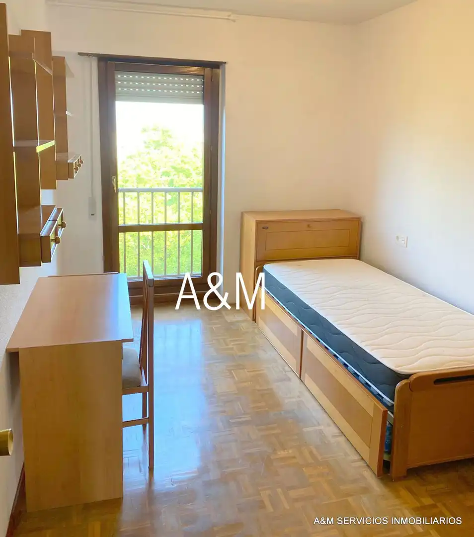 Bedroom of Flat for rent in Vitoria - Gasteiz  with Heating, Parquet flooring and Terrace