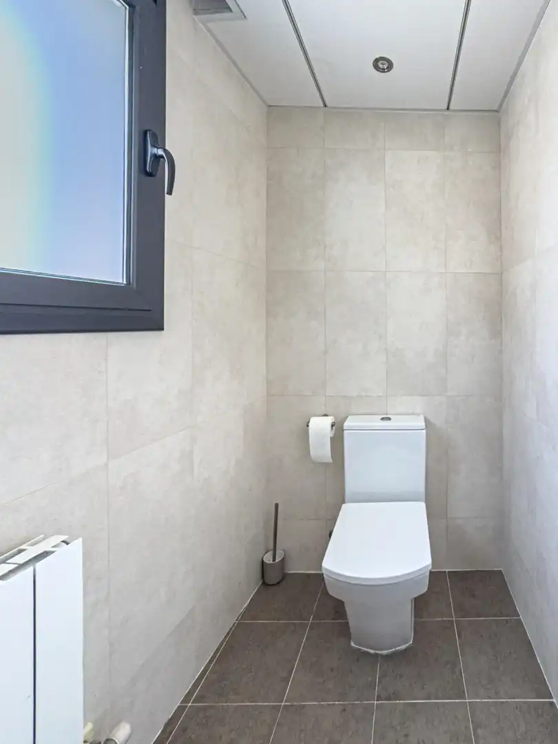 Baño de Casa adosada en venta en Sant Pere de Ribes con Aire acondicionado, Calefacción y Parquet