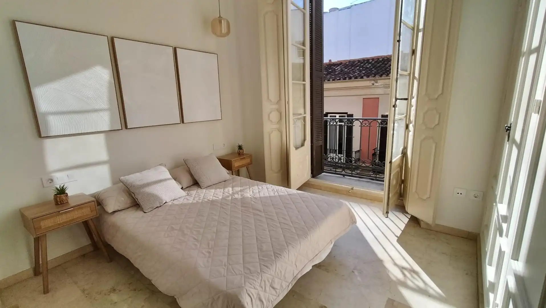 Bedroom of Flat for sale in Málaga  with Terrace and Balcony