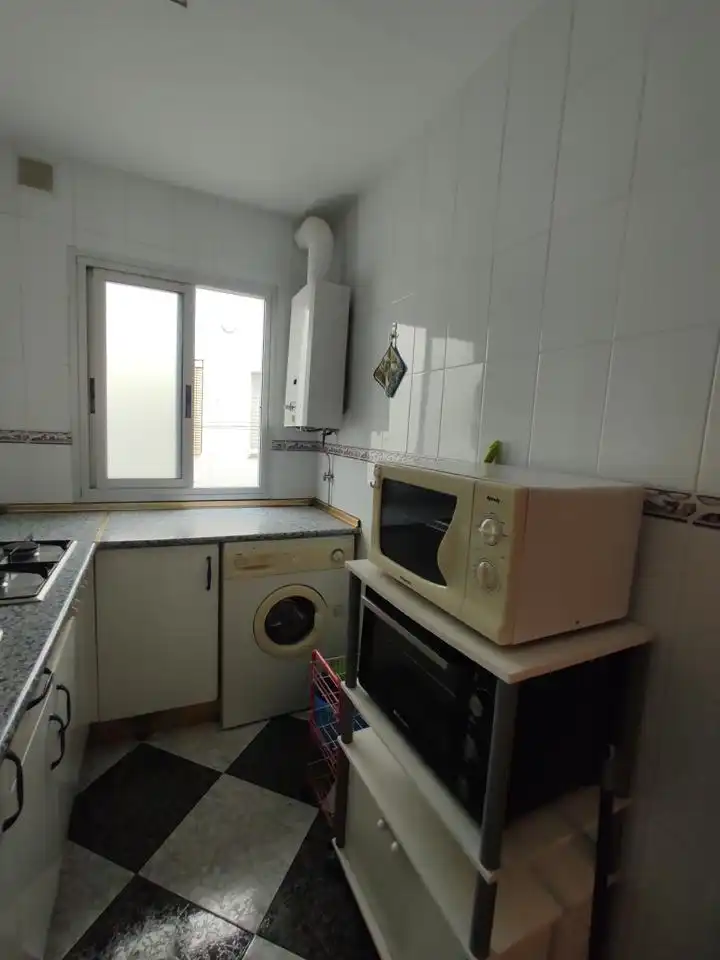 Flat to rent in Nervión, imagen 4