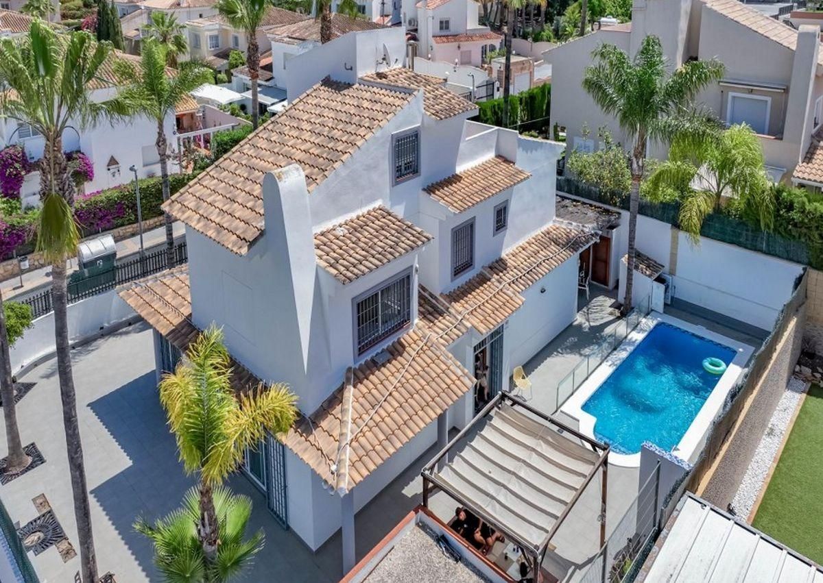 Exterior view of House or chalet for sale in Benidorm