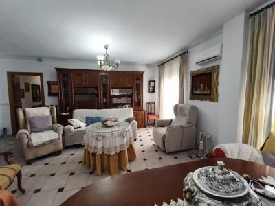 Edificio en venta en El Carpio