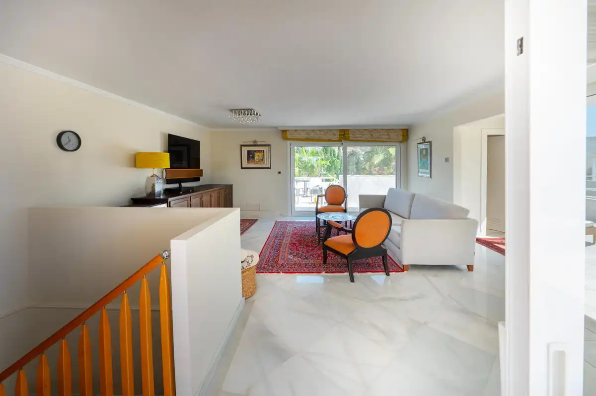 Penthouse with lift for sale in Nueva Andalucía, imagen 27