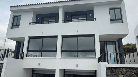 Casa pareada Chasna