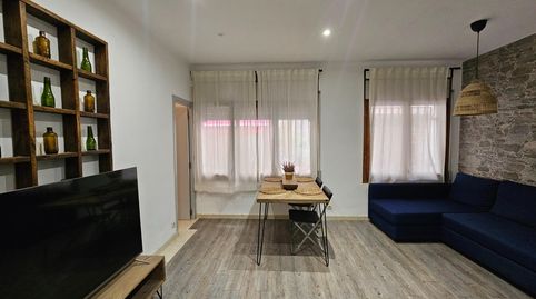 Exclusiva ESTEVE REAL ESTATE  Bajo con encanto en el corazón de Palamós  A 2 minutos del mar.