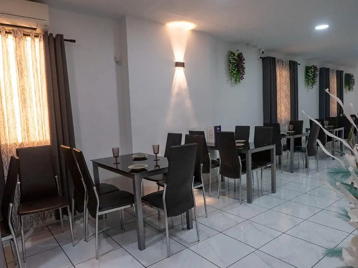 Business premises for transfer in Huerto Sogueros 5, imagen 16