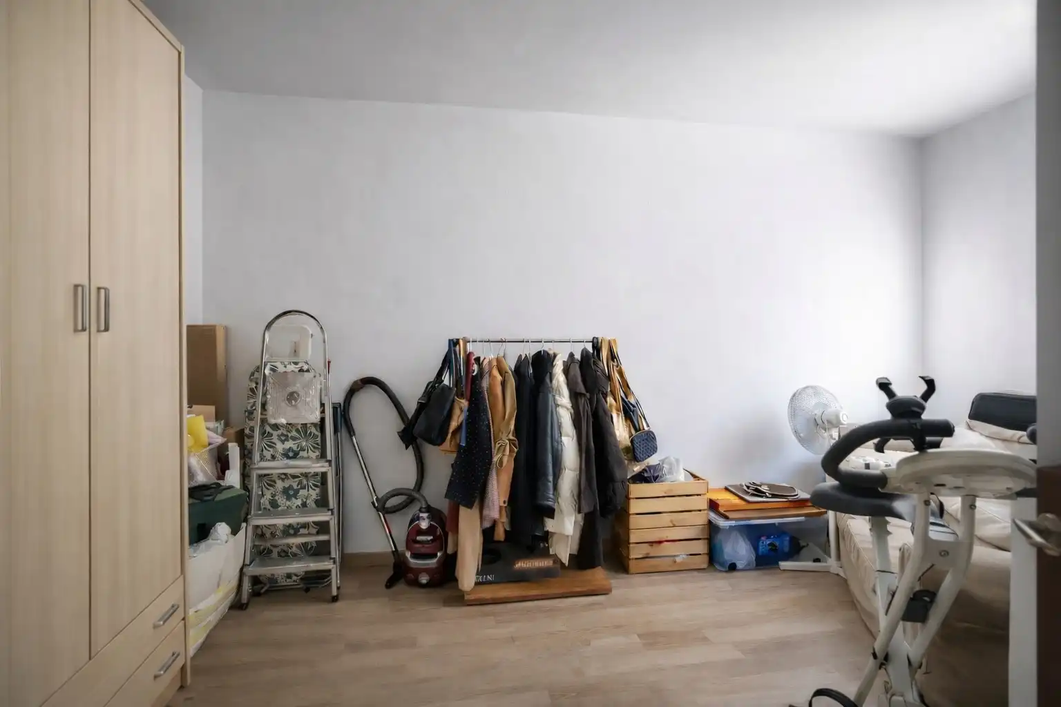 Bedroom of Flat for sale in Cornellà de Llobregat  with Air Conditioner, Heating and Parquet flooring