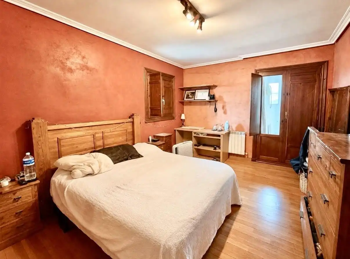 Habitación de Piso en venta en Aranguren con Parquet