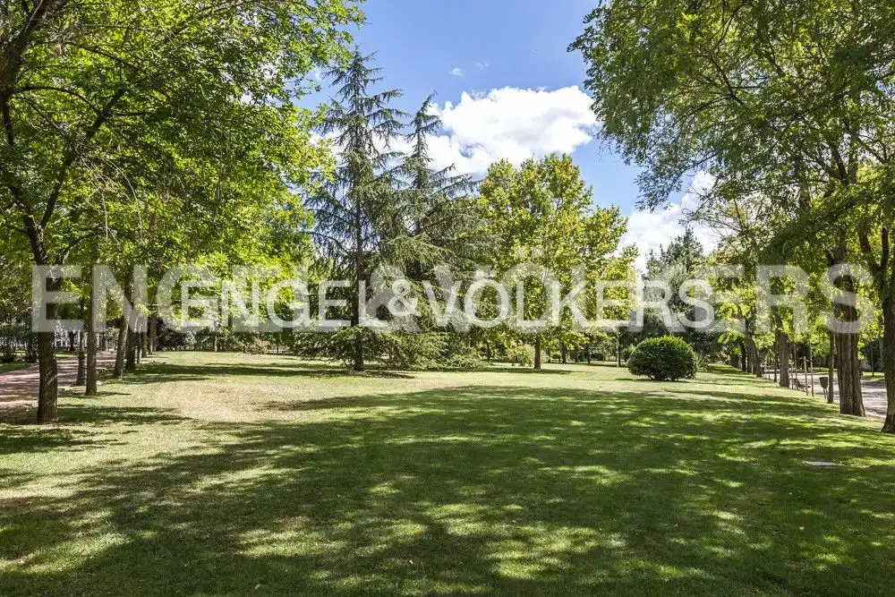 Flat for rent in Madrid  with Air Conditioner, Heating and Terrace