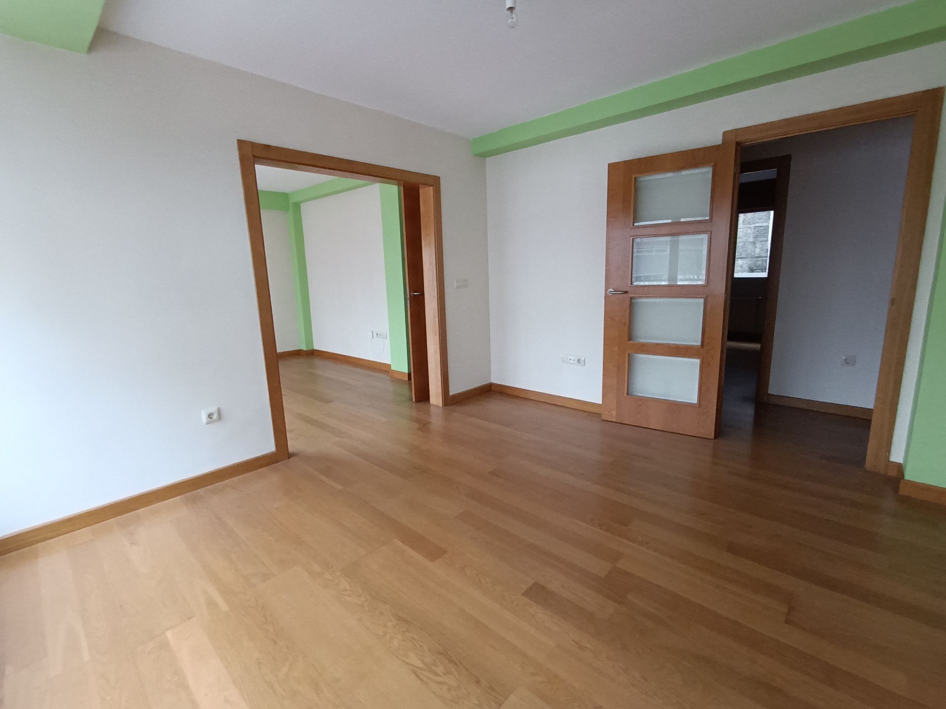 Pis en venda en Pontevedra Capital  amb Calefacció, Parquet i Forn