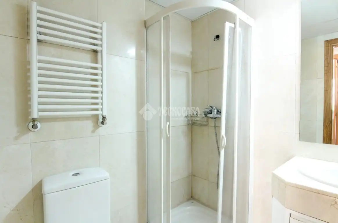 Flat with pool for sale in Barajas, imagen 13