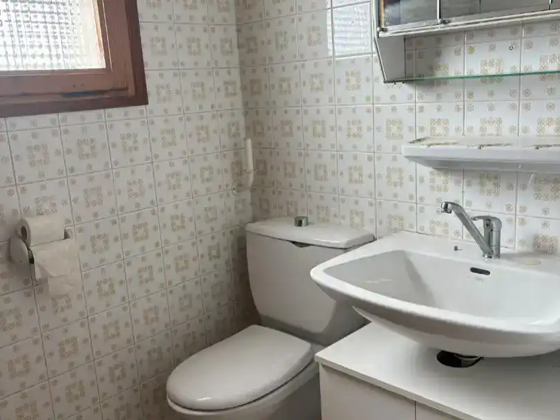 Bathroom of Flat for share in L'Estartit Poble