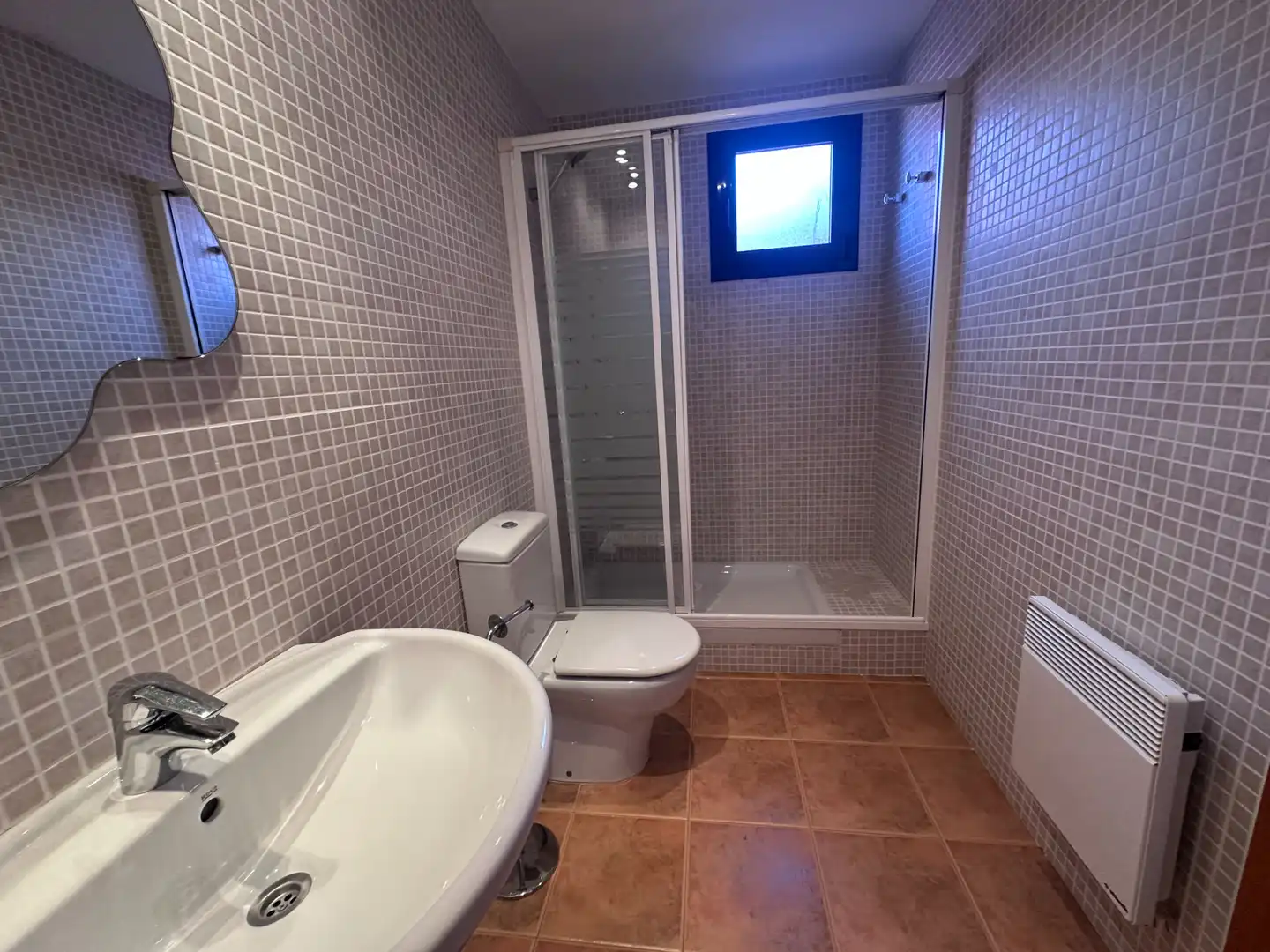 Baño de Casa o chalet en venta en Tarragona con Aire acondicionado, Calefacción y Jardín privado