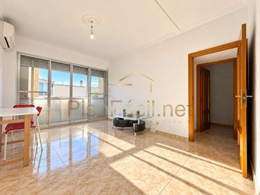 Flat for sale in Calle de Pinto