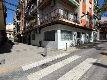 Local comercial de lloguer a Maracena