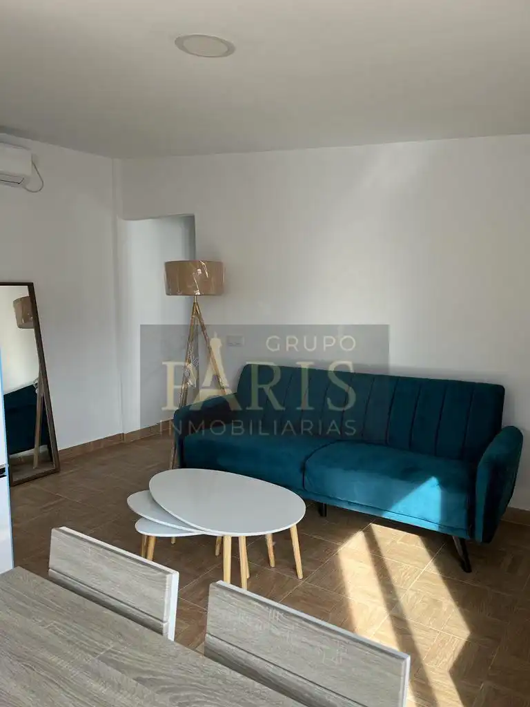 Sala de estar de Apartamento de alquiler en Cartagena con Aire acondicionado y Amueblado