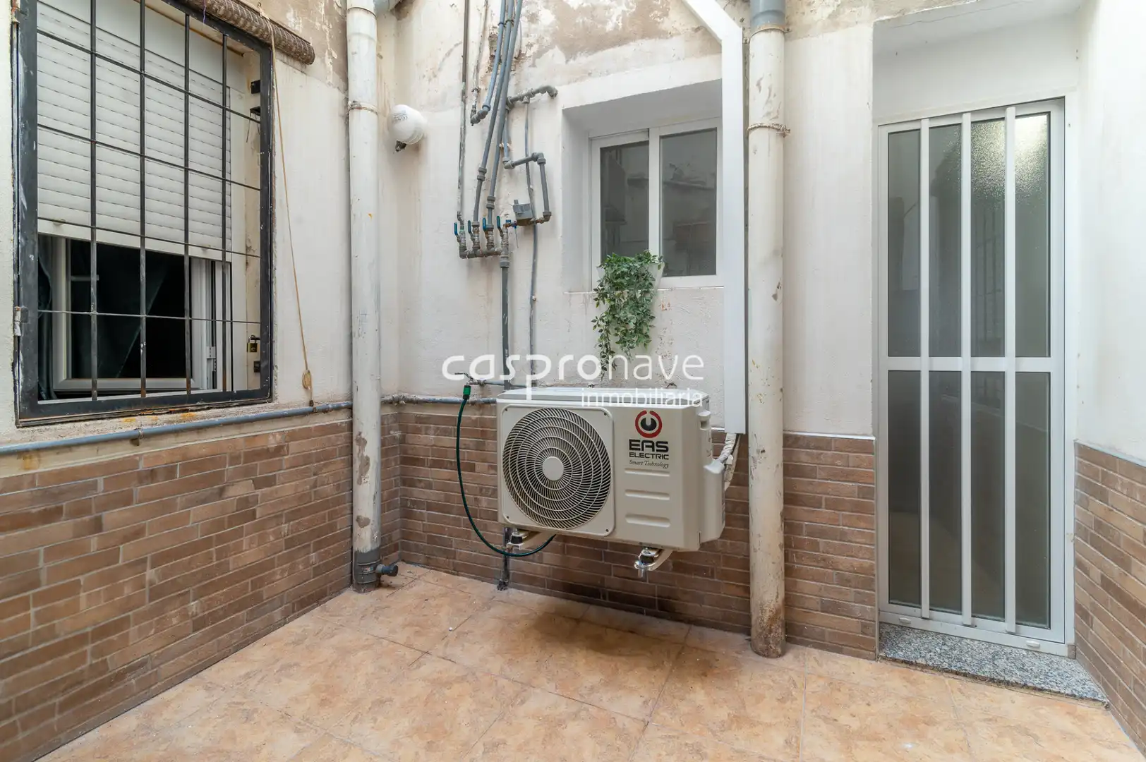 Erdgeschoss zum Verkauf in Carrer de Bartomeu Reus, 17, Hospital - Plaza del Real