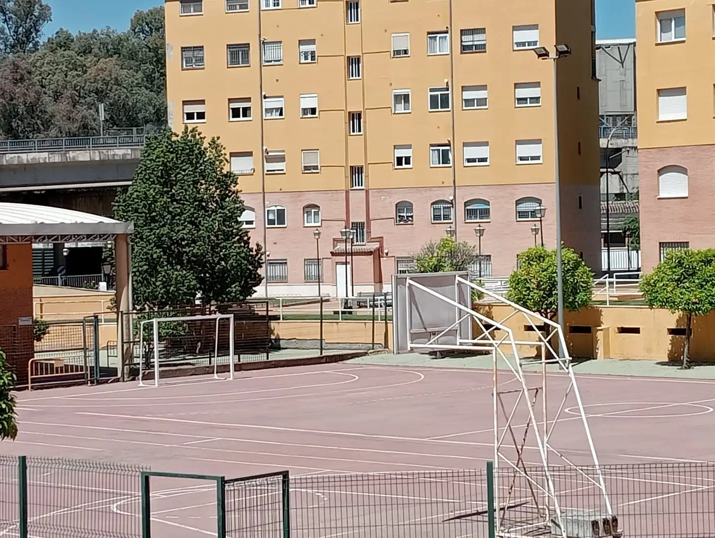 Parking de Piso de alquiler en Córdoba con Aire acondicionado, Calefacción y Amueblado