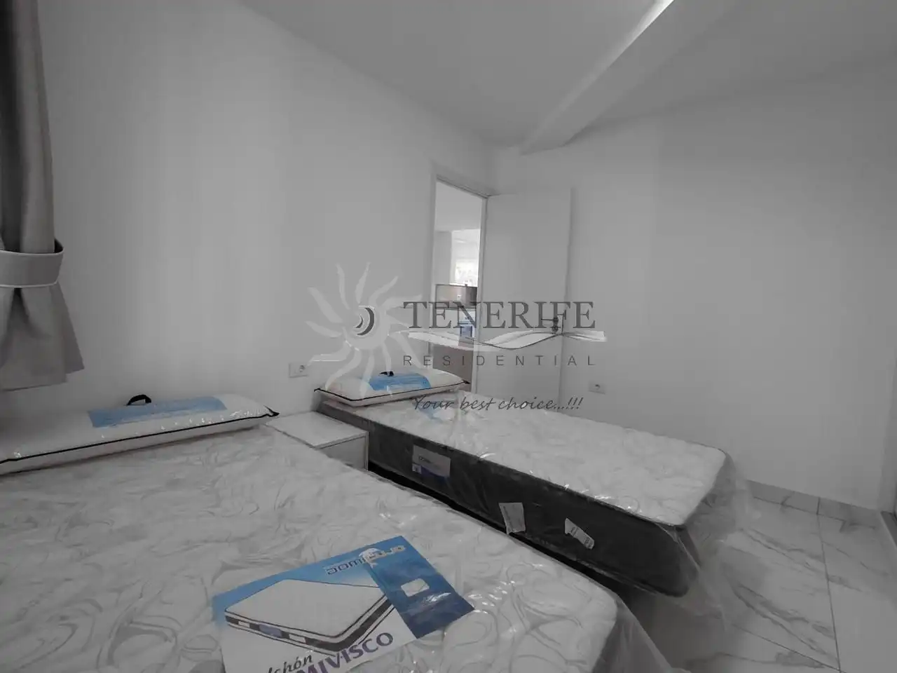 Habitación de Planta baja en venta en Arona con Aire acondicionado, Terraza y Amueblado