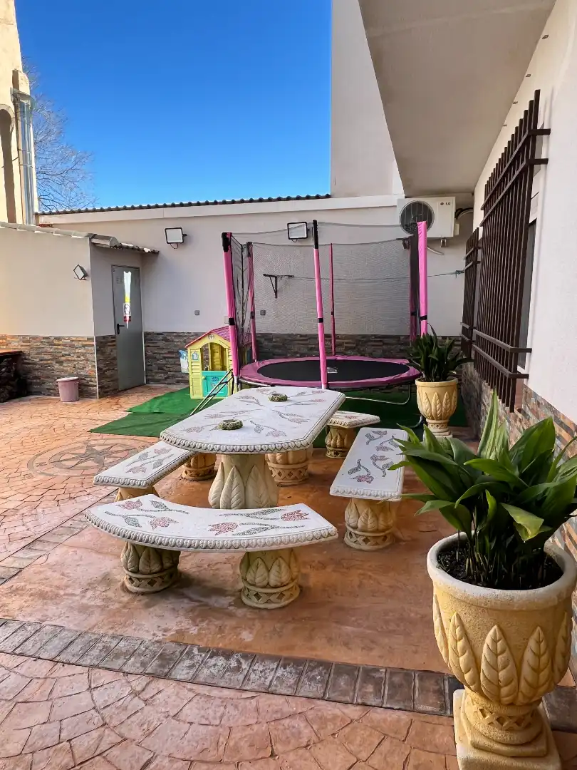 Chalet con terraza en venta en Villafranca de los Caballeros, imagen 5