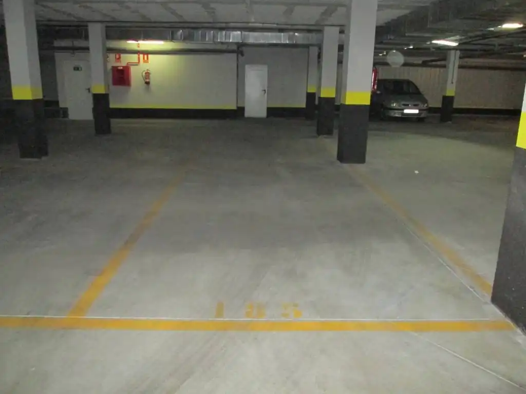 Parking of Garage for sale in Algete  with Alarm