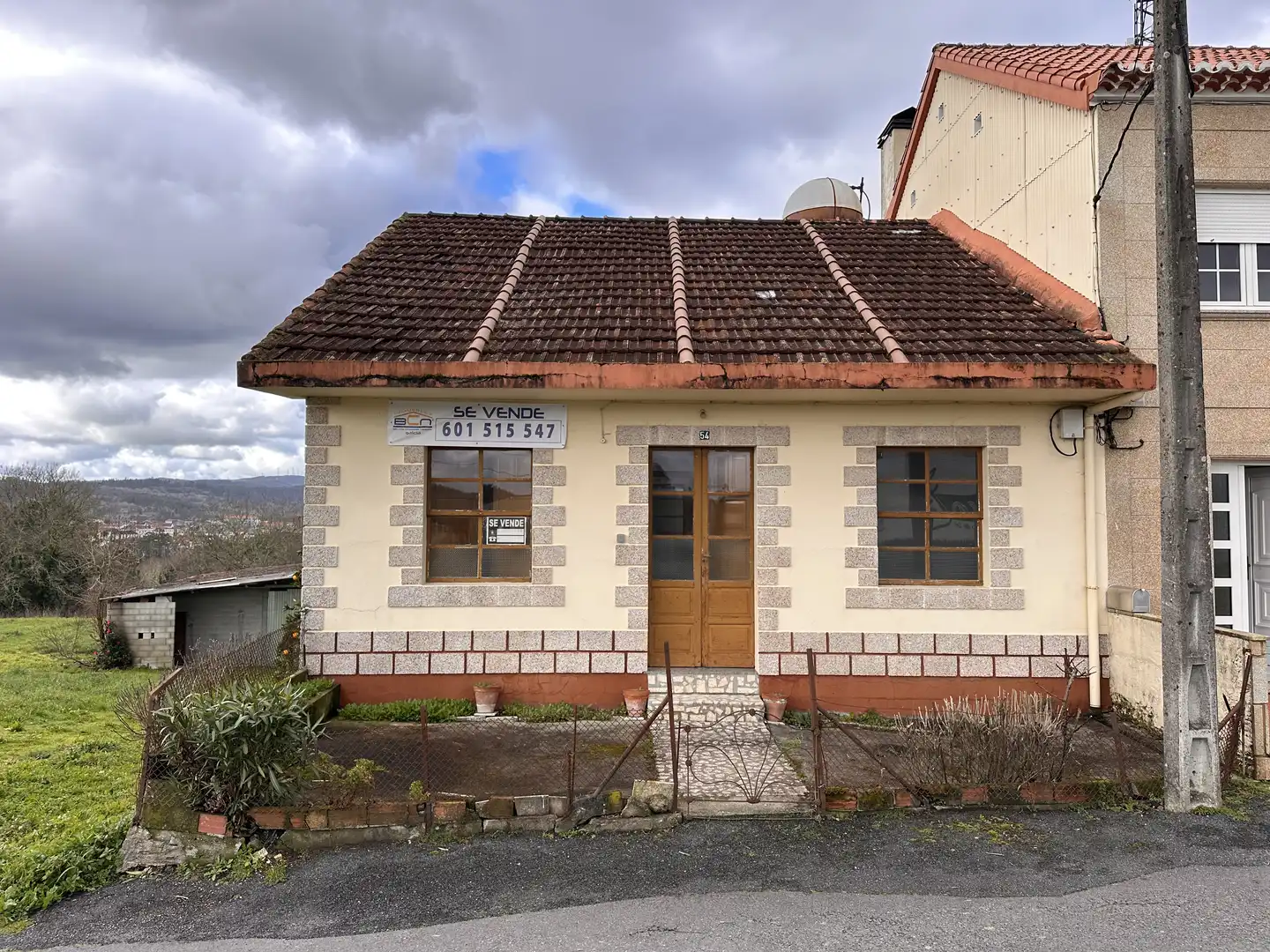 Vista exterior de Casa adosada en venta en Negreira con Jardín privado