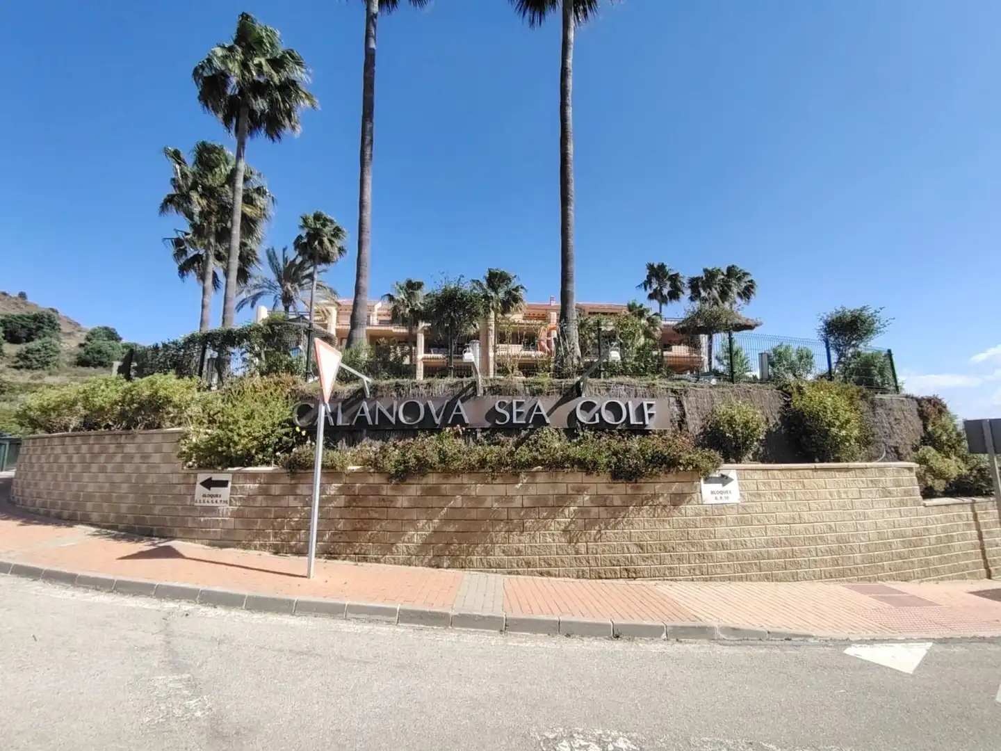 Exterior view of Attic for sale in Mijas  with Heating, Terrace and Storage room