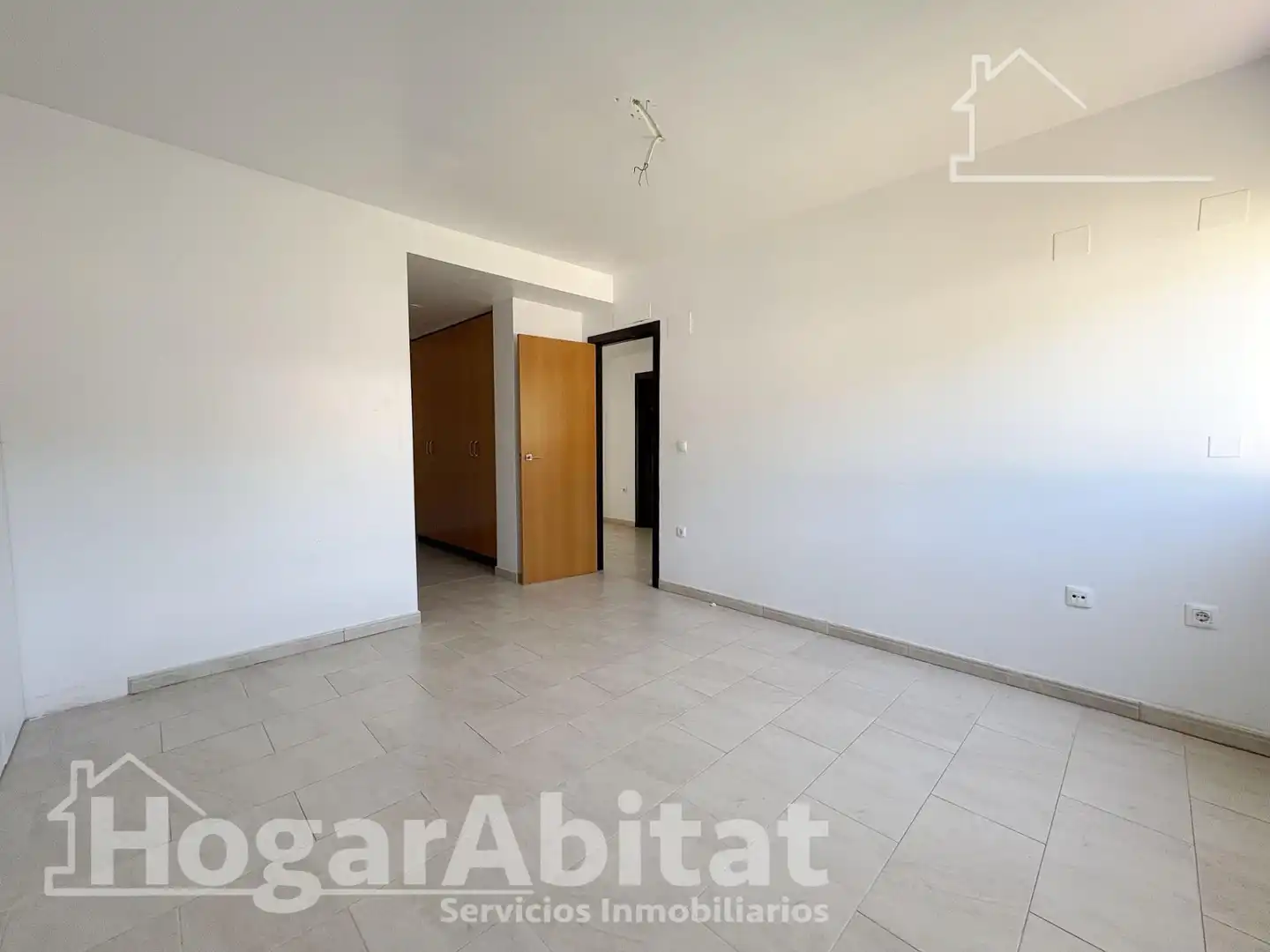 Dormitori de Àtic en venda en Vilallonga / Villalonga amb Terrassa, Balcó i Piscina comunitària