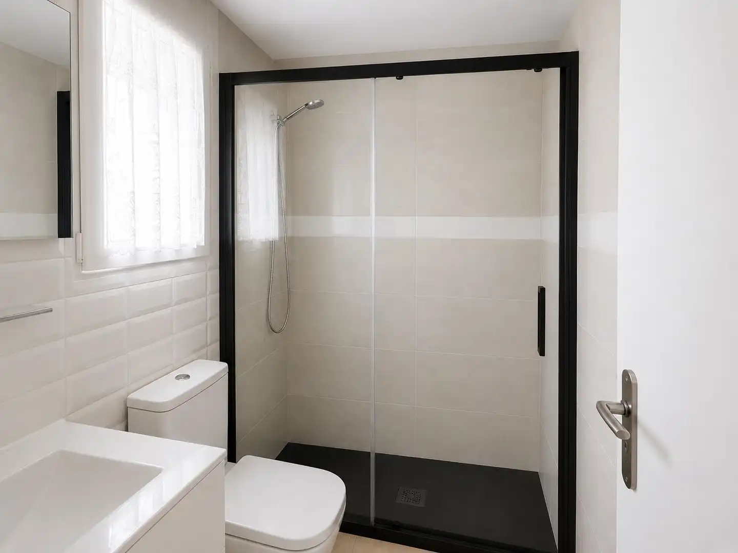 Bathroom of Houses for sale in Empuriabrava