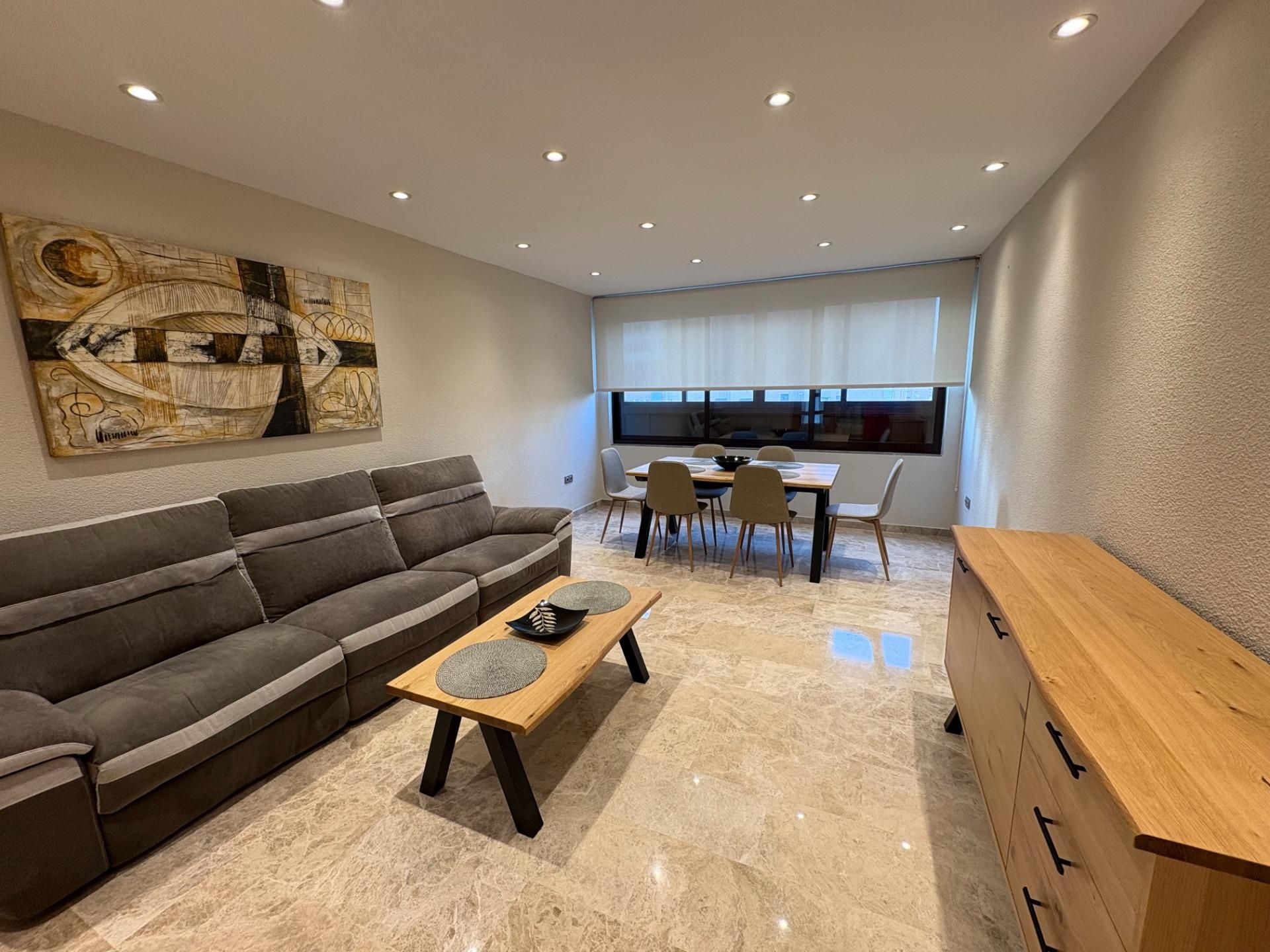 Sala de estar de Piso en venta en Benidorm con Aire acondicionado, Calefacción y Jardín privado