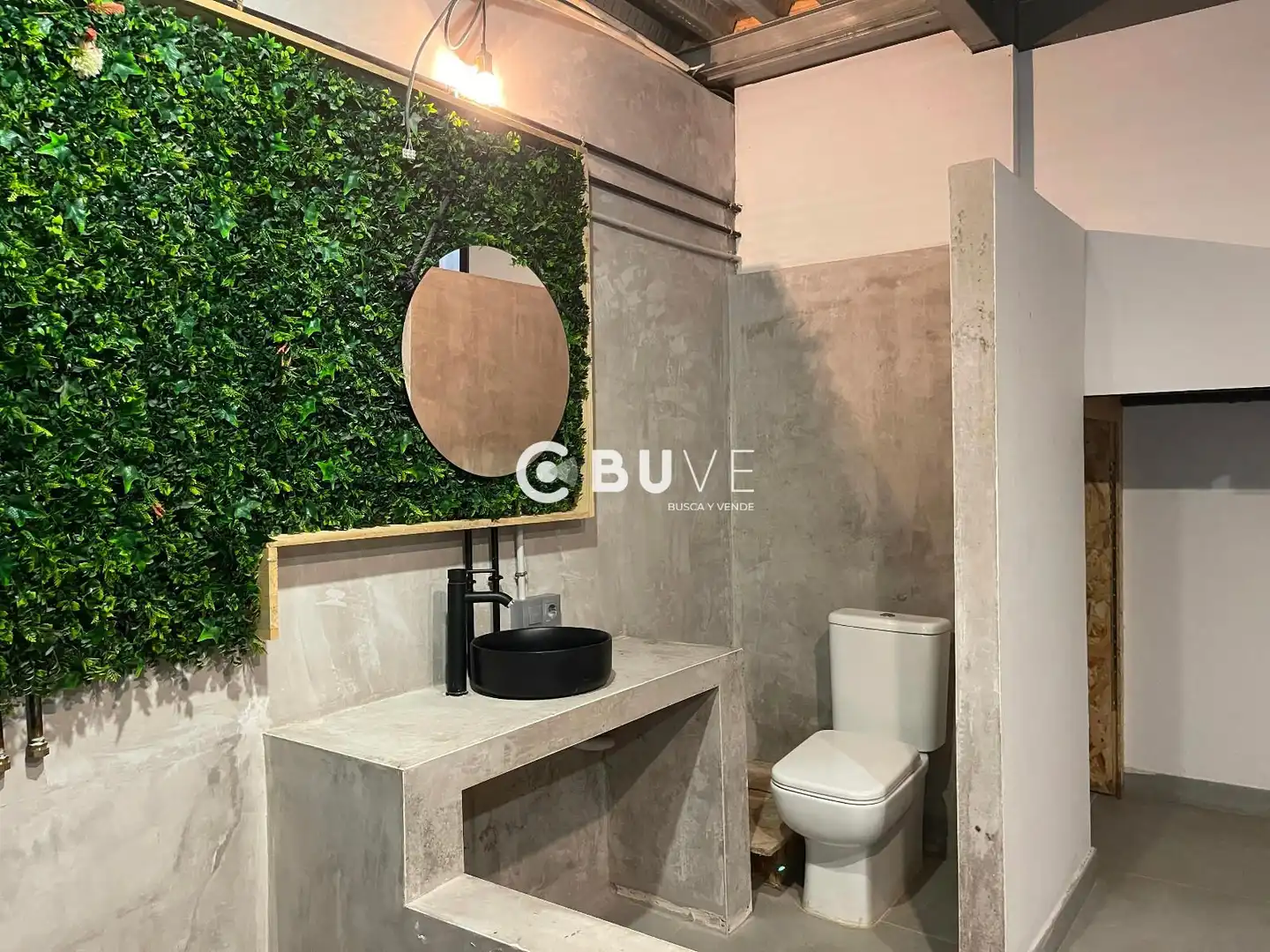 Bathroom of Houses for sale in Sevilla  with Air Conditioner, Terrace and Swimming Pool