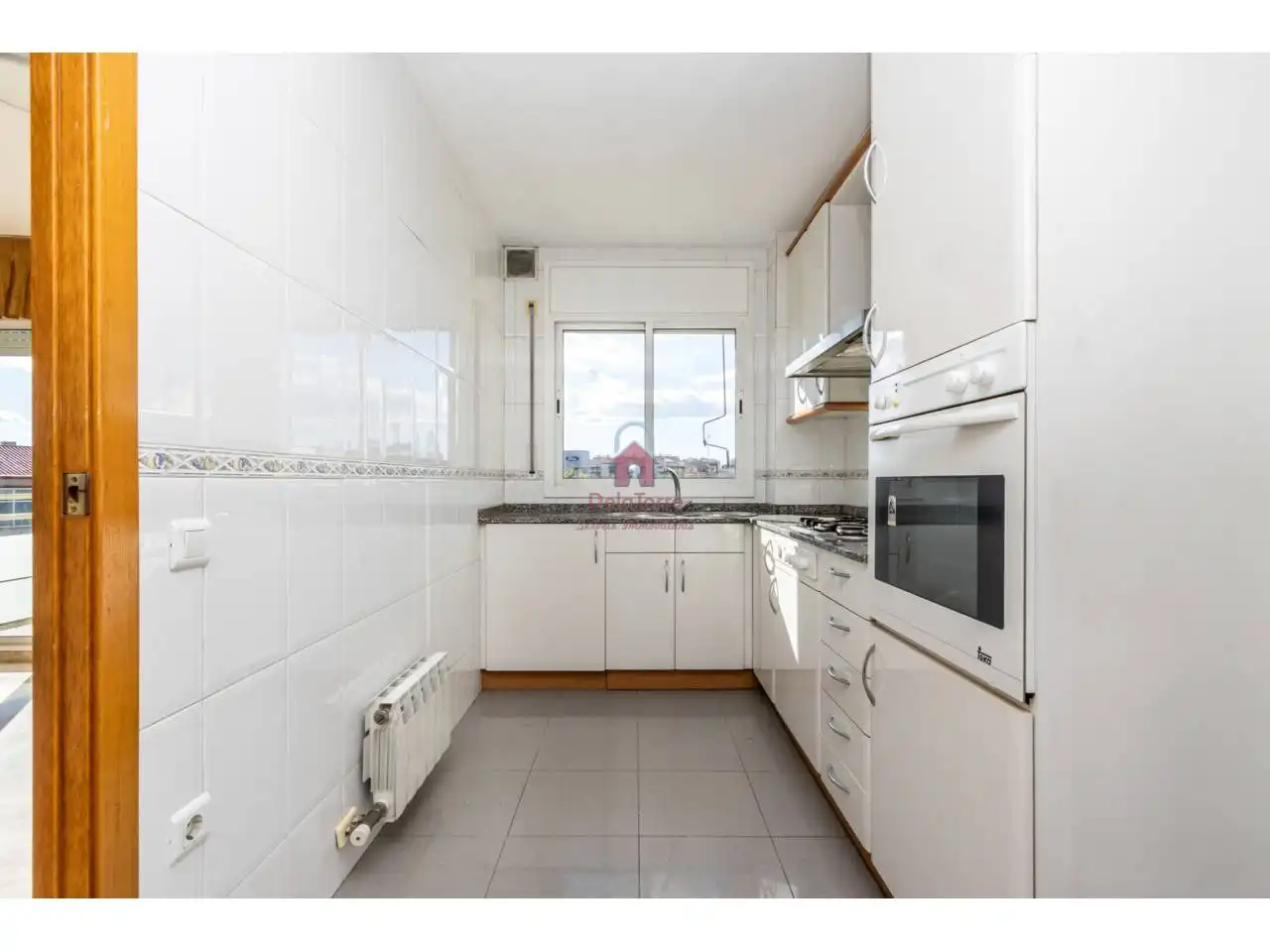 Kitchen of Attic for sale in Llevant