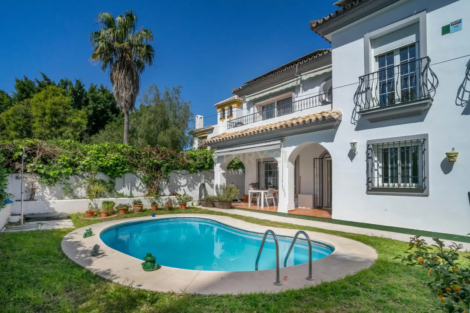 Jardí de Casa o xalet en venda en Fuengirola amb Aire condicionat, Jardí privat i Traster