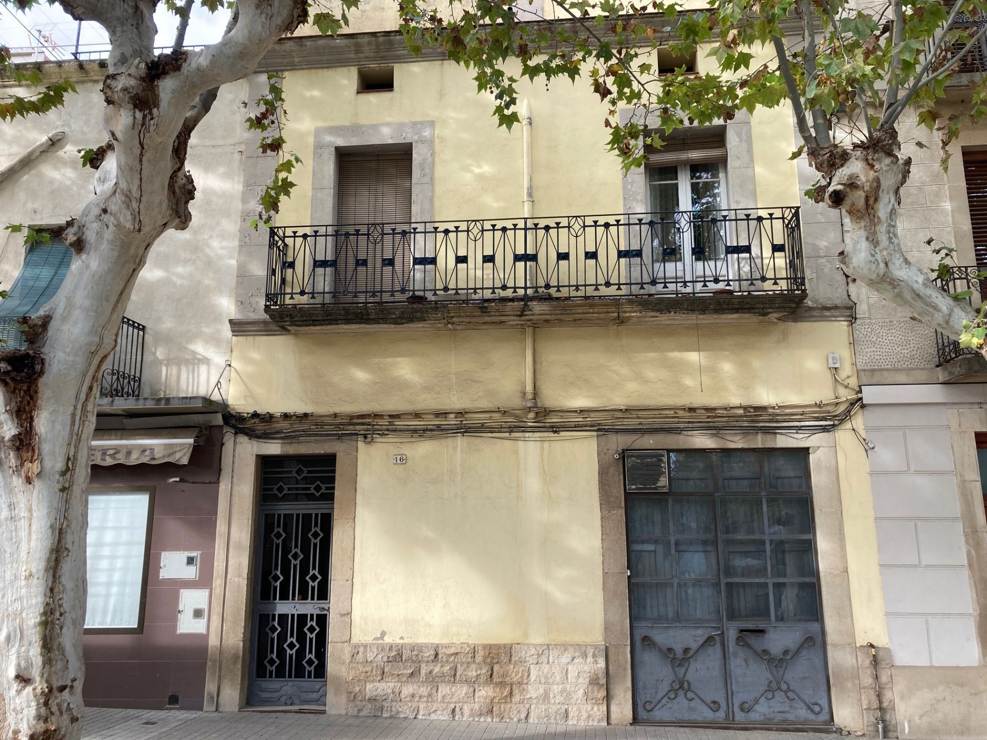 Exterior view of House or chalet for sale in Ivars d'Urgell  with Heating, Terrace and Storage room