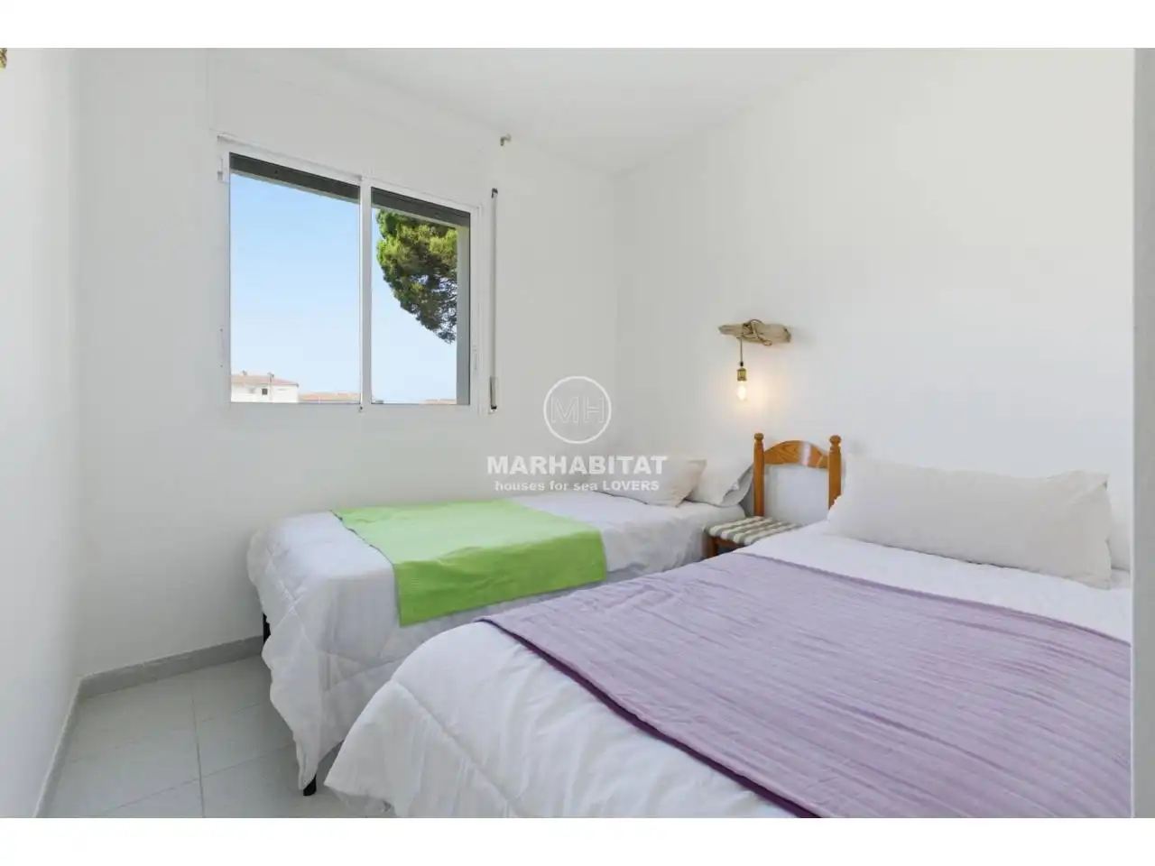 Habitación de Piso en venta en L'Escala con Terraza, Amueblado y Piscina comunitaria
