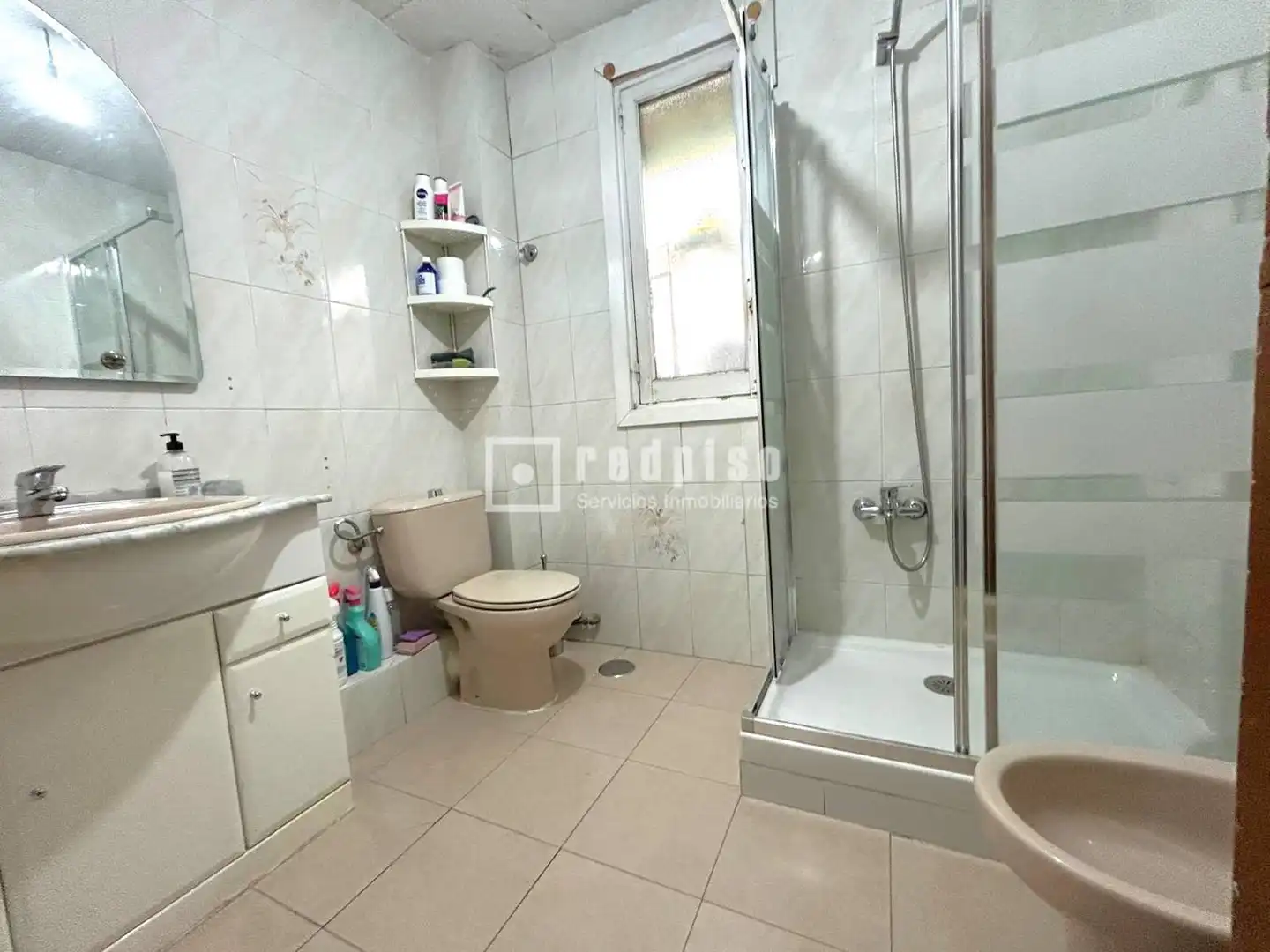 Baño de Piso en venta en Madrid con Jardín privado