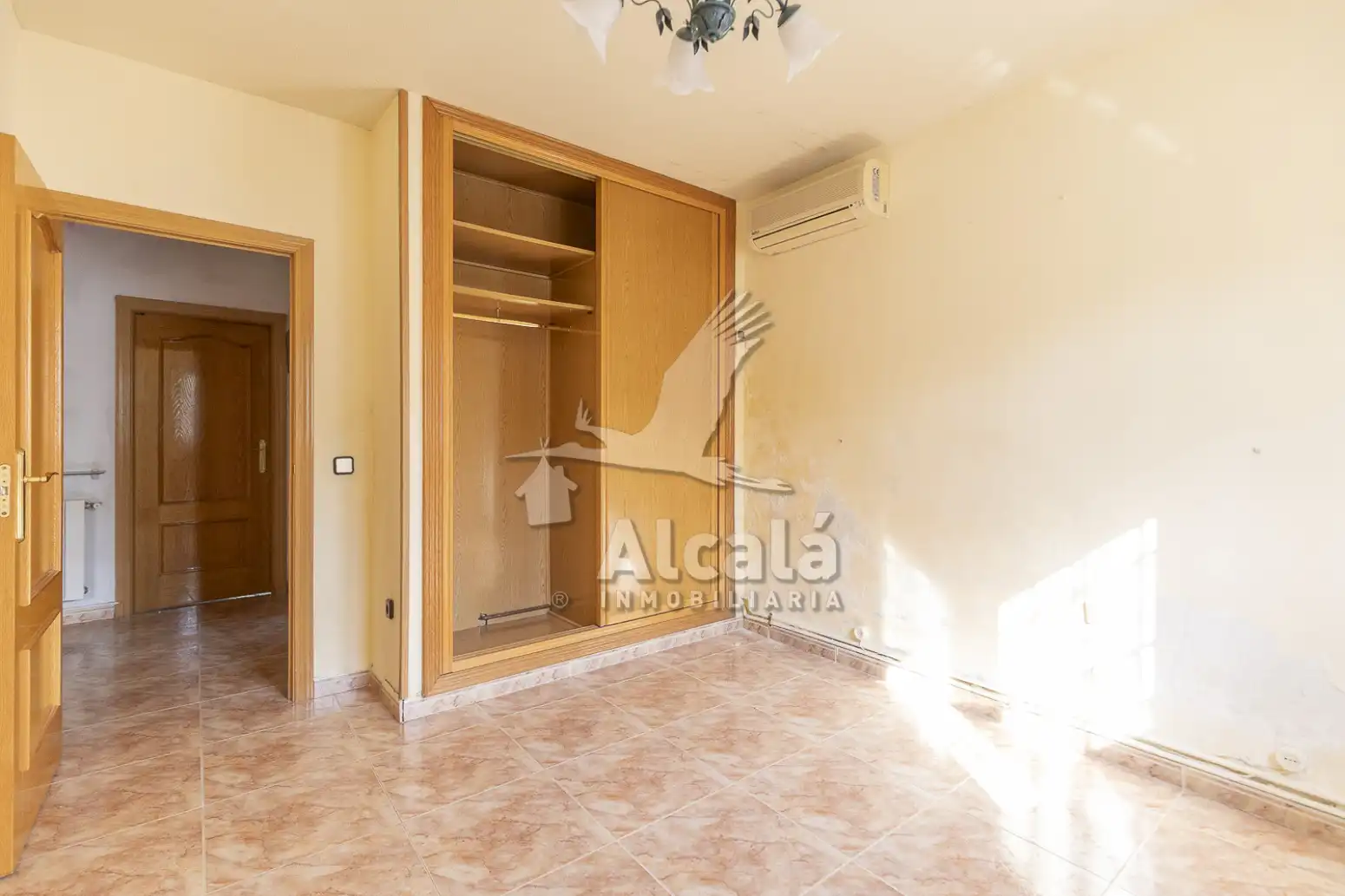 Dormitori de Casa o xalet en venda en Torrejón del Rey amb Aire condicionat, Calefacció i Piscina