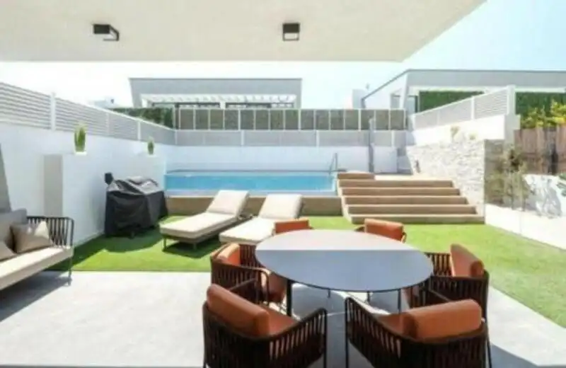 Terrace of Detached homes for rent in Marbella  with Air Conditioner, Heating and Private garden