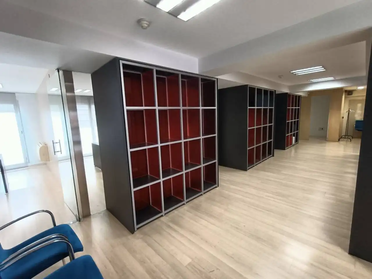 Office for rent in Girona  with Air Conditioner and Heating