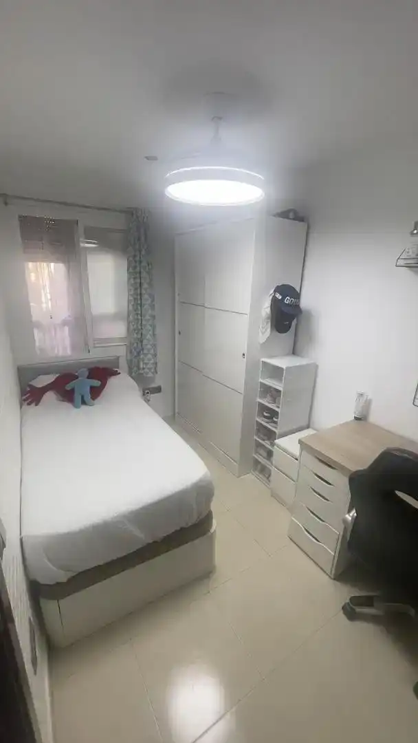 Dormitori de Pis en venda en Cádiz amb Forn, Microones i Balcó