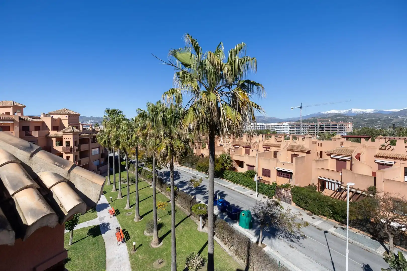 Außenansicht von Dachboden zum Verkauf in Motril mit Klimaanlage, Terrasse und Abstellraum
