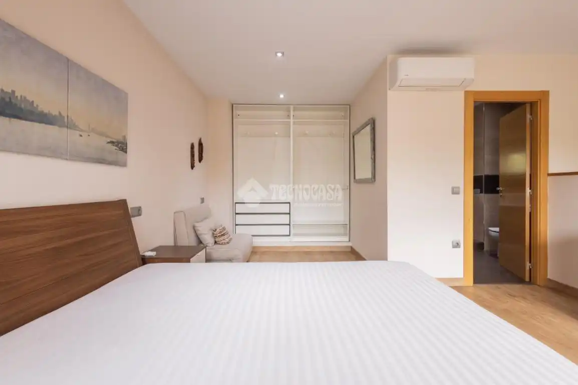 Bedroom of Flat for rent in Santa Marta de Tormes  with Air Conditioner, Heating and Community pool