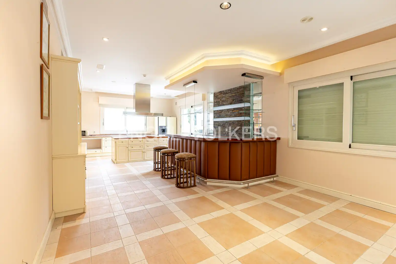 Cocina de Casa o chalet en venta en Madrid con Aire acondicionado, Calefacción y Jardín privado