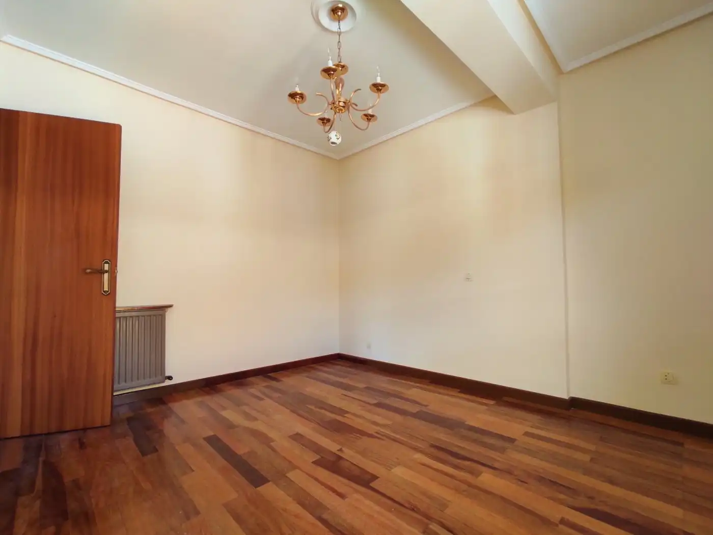 Comedor de Piso en venta en Artziniega con Calefacción, Jardín privado y Trastero