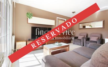Living room of Flat for sale in L'Hospitalet de Llobregat  with Air Conditioner, Heating and Terrace