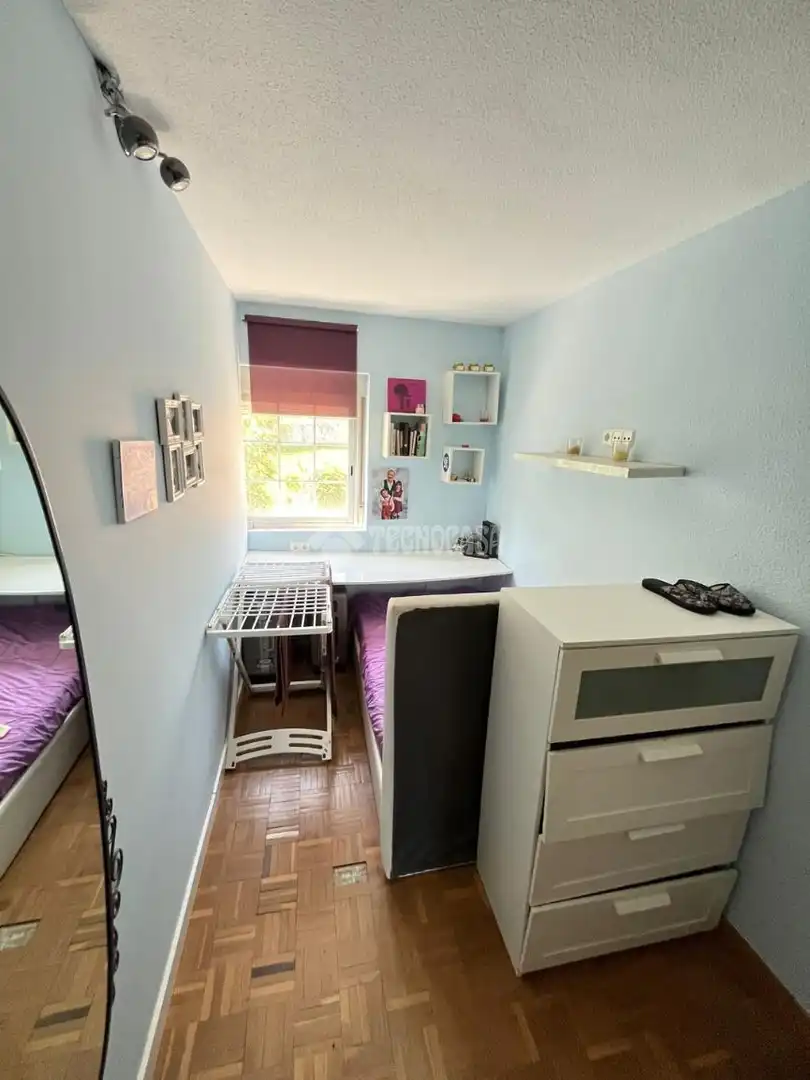Bedroom of Flat for sale in Madrid  with Air Conditioner and Parquet flooring