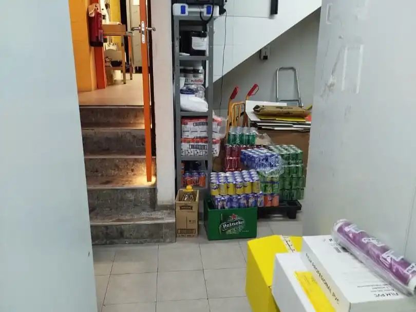 Business premises for transfer in calle la via 53, imagen 5