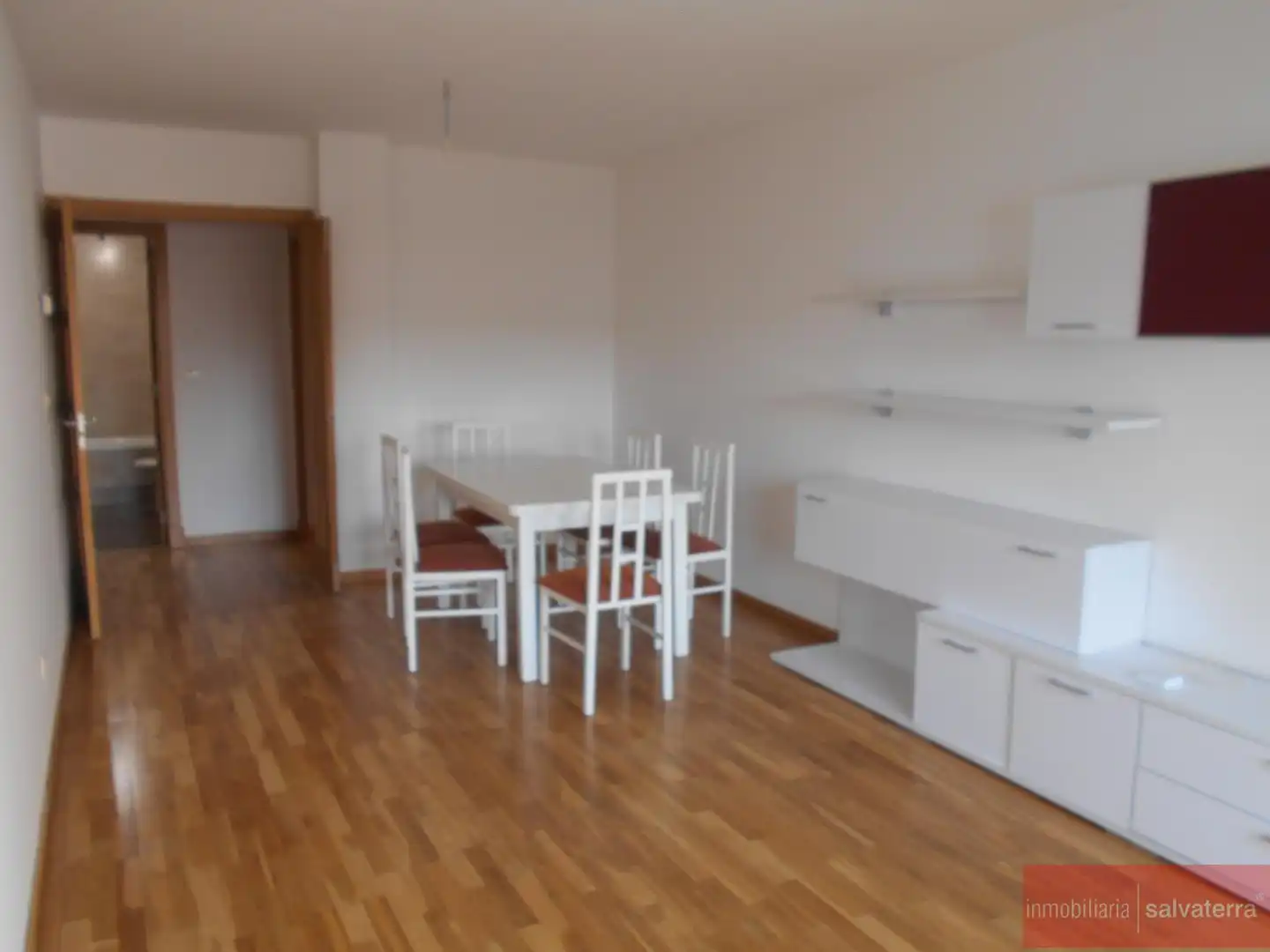 Comedor de Piso de alquiler en Salvaterra de Miño con Calefacción, Trastero y Balcón